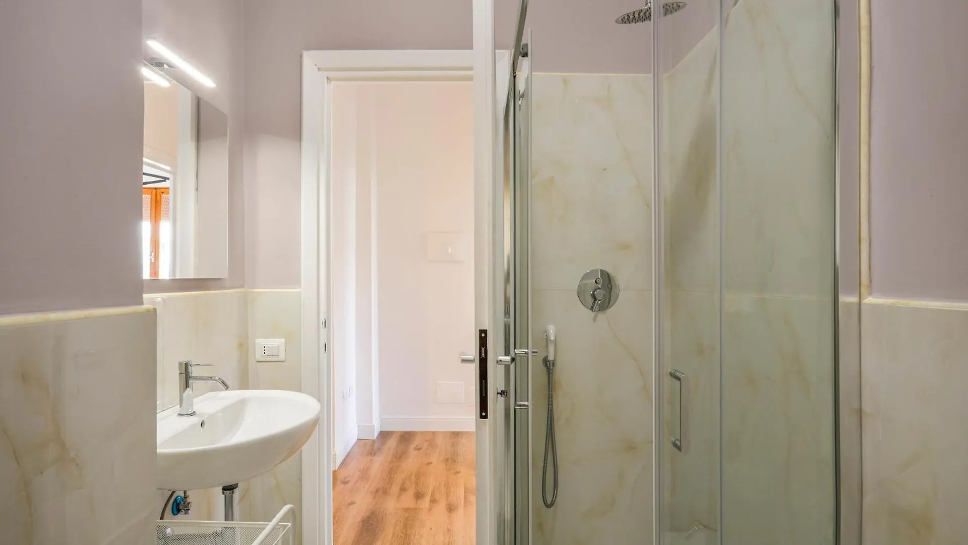 Apartment Casa Di Zoe - Sweet Dreams In Florence Italy