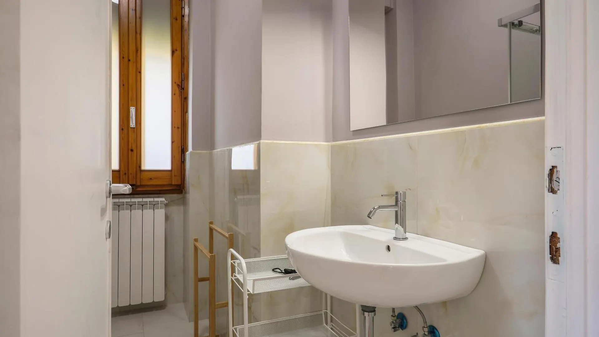 Casa Di Zoe - Sweet Dreams In Florence 0*,  Italy